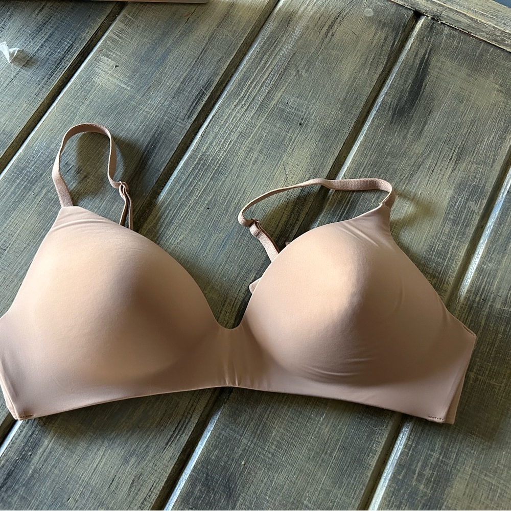 Victoria Secret wireless bra